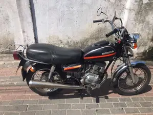 Honda CM 125 1987 Motorbike (Used)