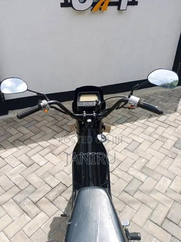 Singer Safari 2014 Motorbike (Used)
