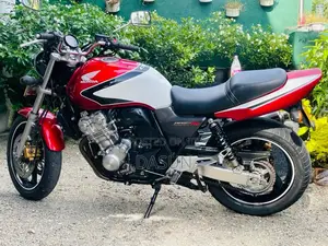 Honda Cb 400 Revo 2009 Motorbike (Used)