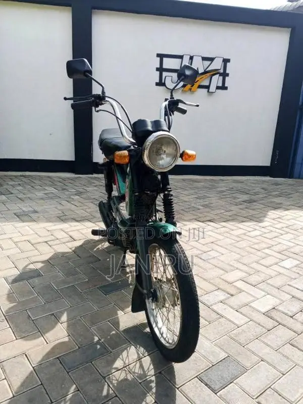 TVS XL Super Heavy Duty 2017 Motorbike Unregistered (Recondition)