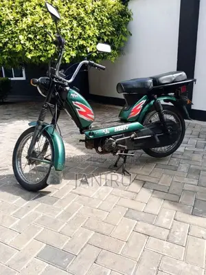 TVS XL Super Heavy Duty 2017 Motorbike Unregistered (Recondition)