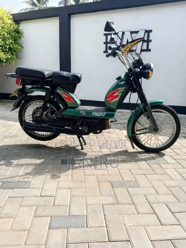 TVS XL Super Heavy Duty 2017 Motorbike Unregistered (Recondition)