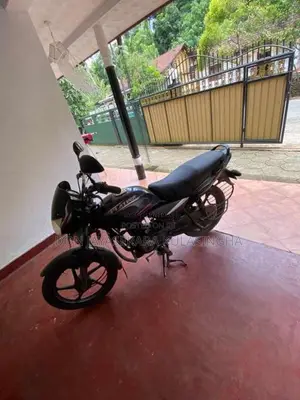 Bajaj Platina 2015 Motorbike (Used)