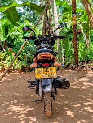 Bajaj Discover 2017 Motorbike (Used)