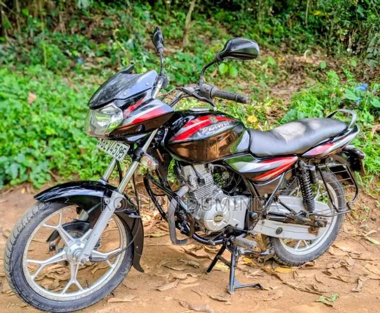 Bajaj Discover 2017 Motorbike (Used)