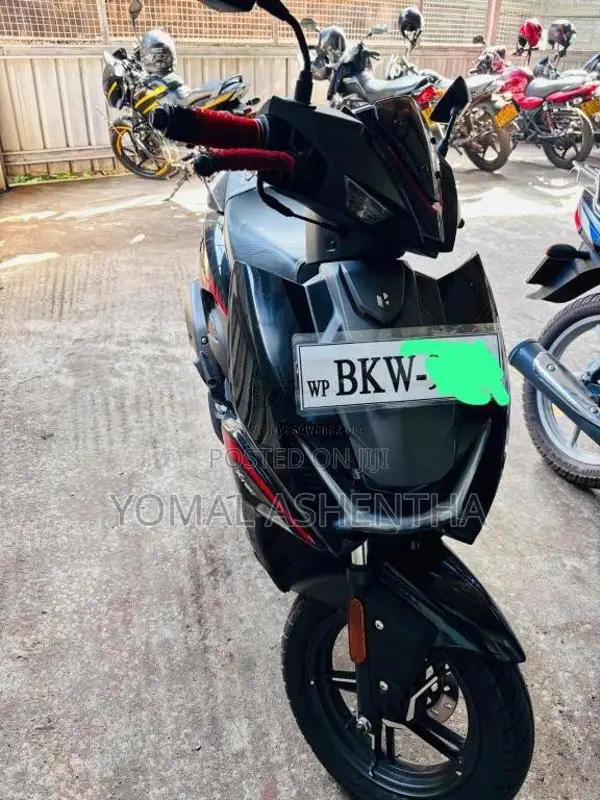 Hero XOOM 110 2026 Motorbike (Used)