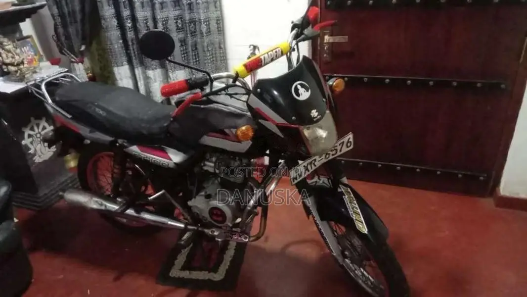 Bajaj CT-100 2012 Motorbike (Used)