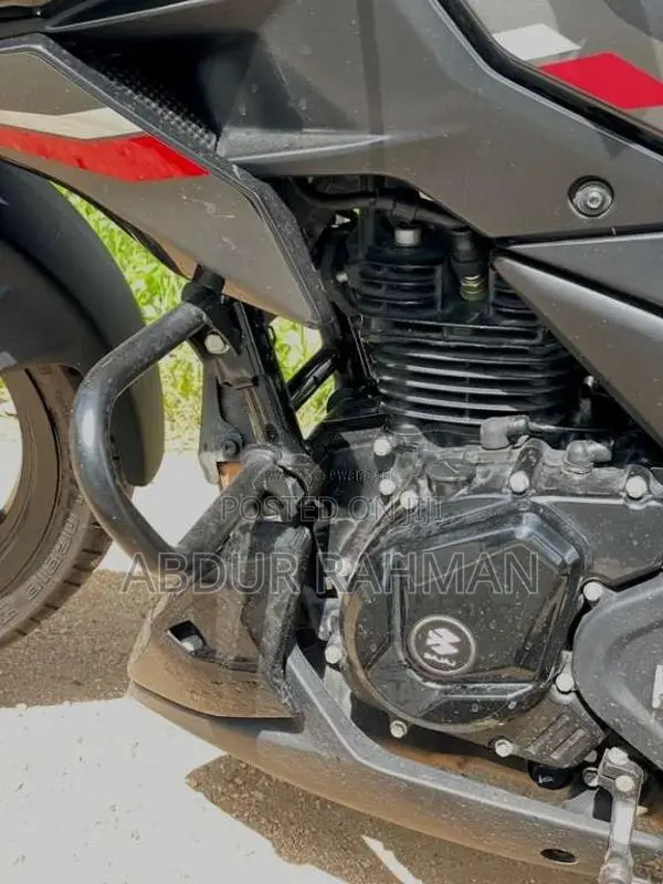 Bajaj Pulsar N160 Premium 2025 Motorbike (Used)