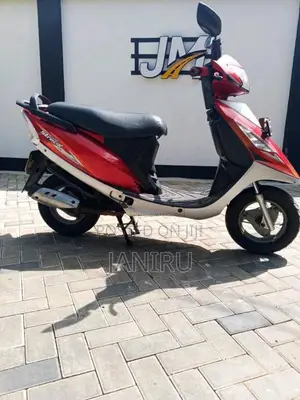 TVS Scooty Streak 2012 Motorbike (Used)