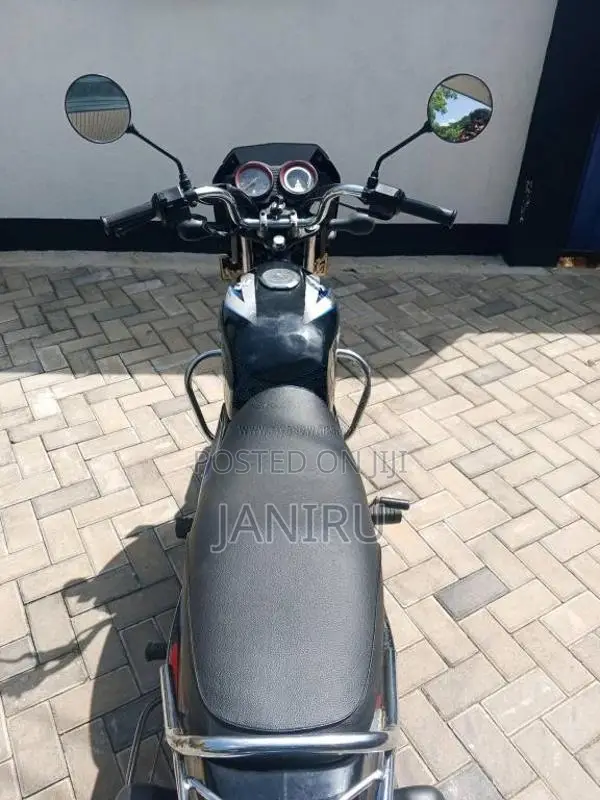 Bajaj CT-100 2018 Motorbike (Used)