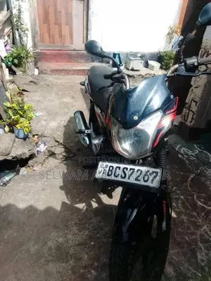 Bajaj Discover 2015 Motorbike (Used)