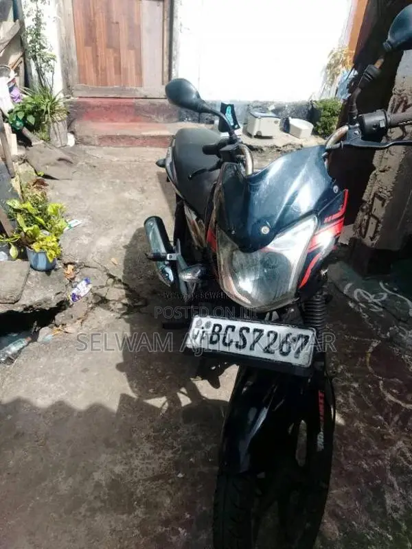 Bajaj Discover 2015 Motorbike (Used)