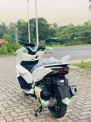 Honda PCX 160 2025 Motorbike (Used)