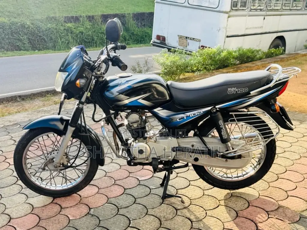 Bajaj CT-100 2016 Motorbike (Used)