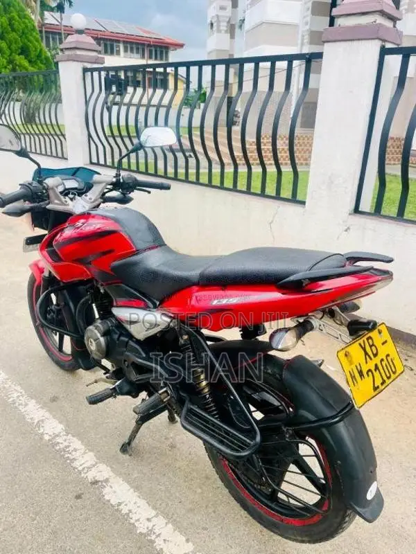 Bajaj Pulsar 135 2012 Motorbike (Used)