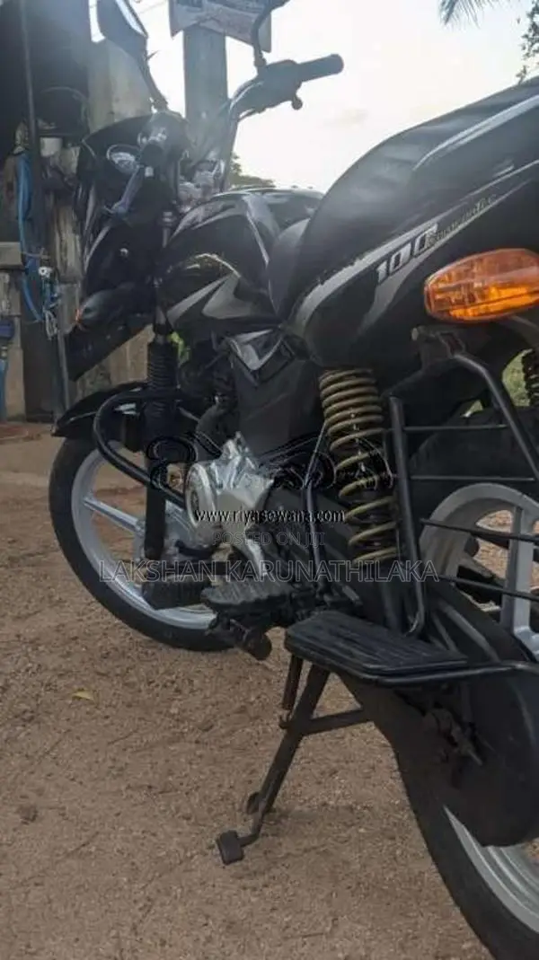 Bajaj Platina 100 Es 2017 Motorbike (Used)