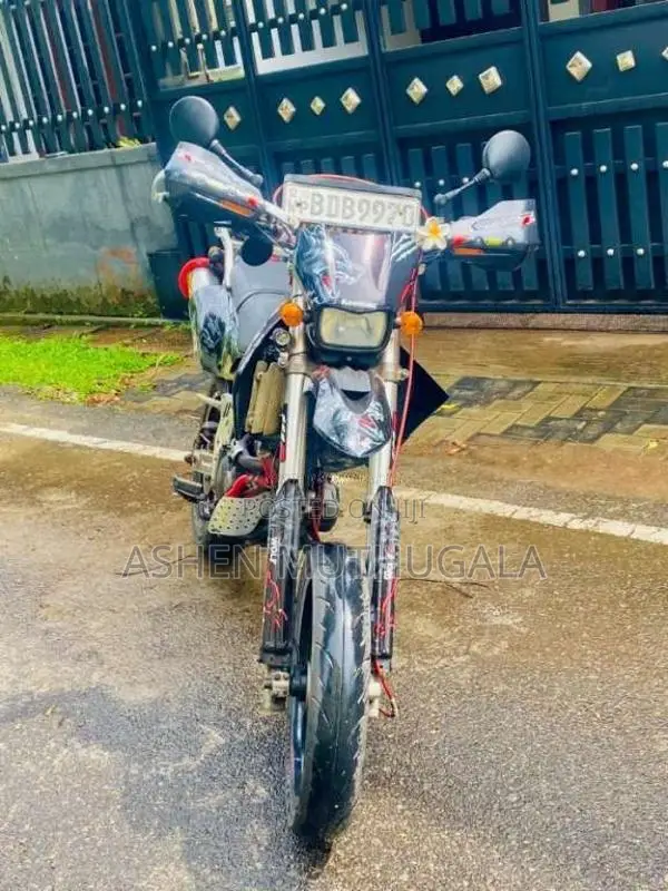 Kawasaki D Tracker 2015 Motorbike (Used)