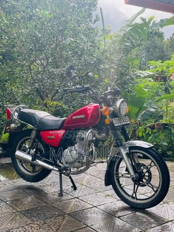 Suzuki GN125 2014 Motorbike (Used)