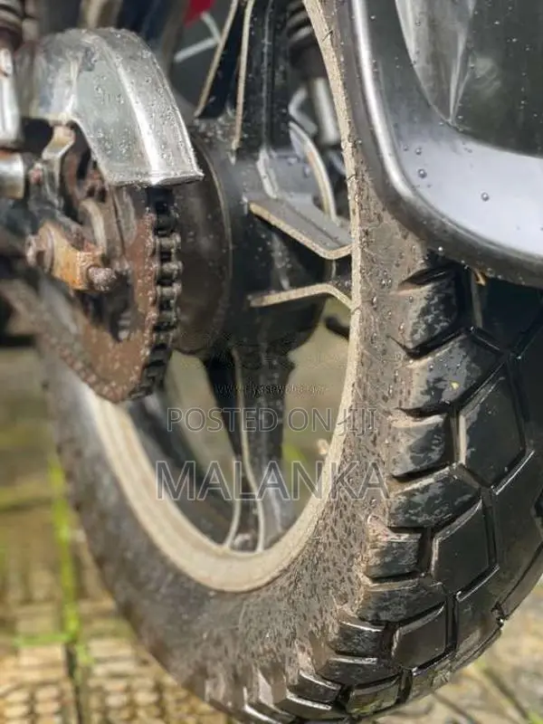 Suzuki GN125 2014 Motorbike (Used)