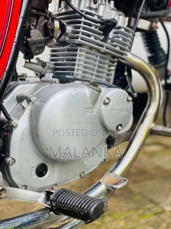 Suzuki GN125 2014 Motorbike (Used)