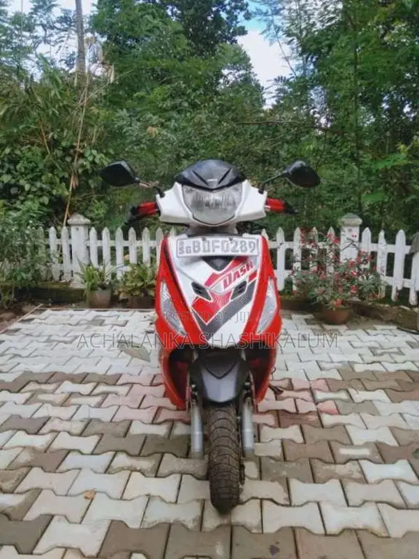 Hero Dash 2015 Motorbike (Used)
