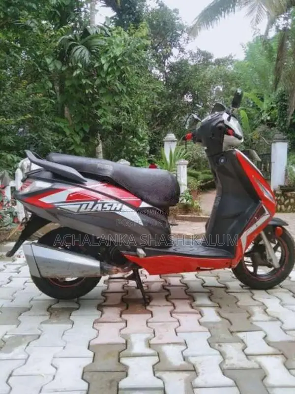 Hero Dash 2015 Motorbike (Used)