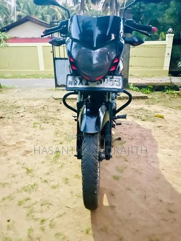Bajaj Pulsar 135 2011 Motorbike (Used)