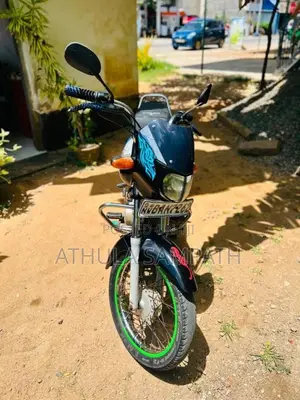 Bajaj CT-100 2012 Motorbike (Used)