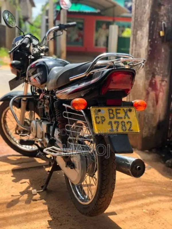 Bajaj CT-100 2017 Motorbike (Used)