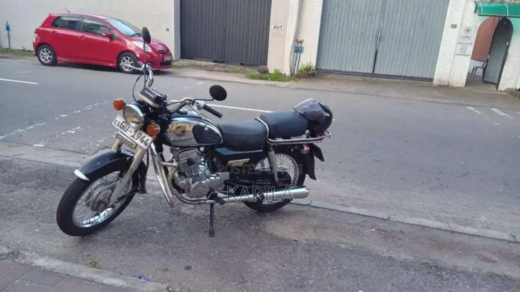 Honda Benly 140 Chasi 2000 Motorbike (Used)