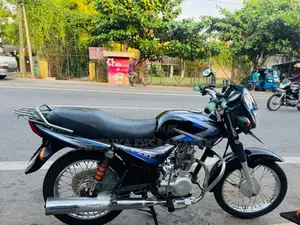Bajaj CT-100 2010 Motorbike (Used)