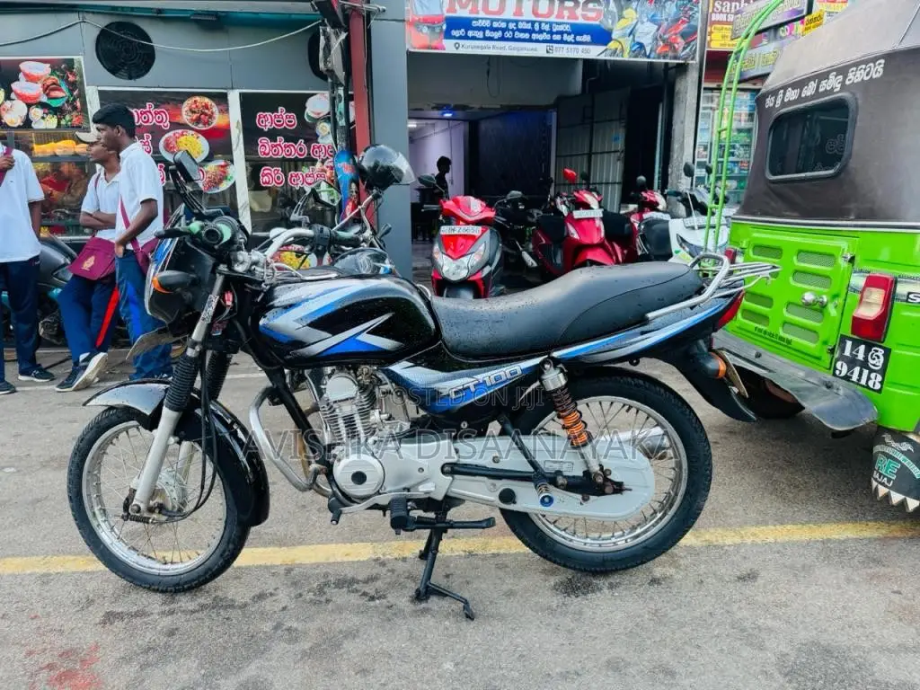 Bajaj CT-100 2010 Motorbike (Used)