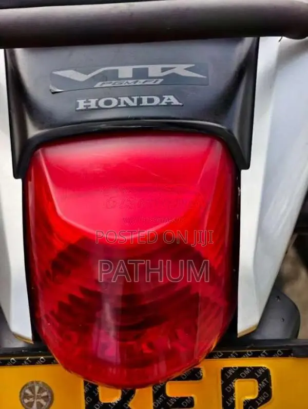 Honda VTR 250 FI 2012 Motorbike (Used)