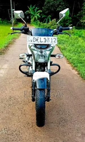 Bajaj V15 2016 Motorbike (Used)