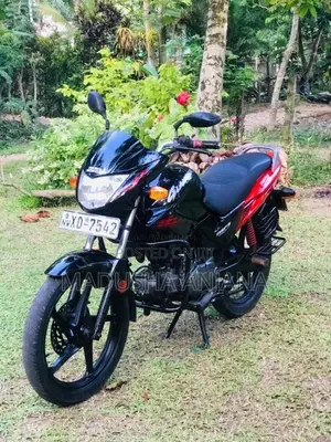 Hero Glamour 2012 Motorbike (Used)