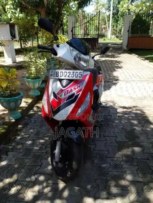 Hero Dash 2015 Motorbike (Used)