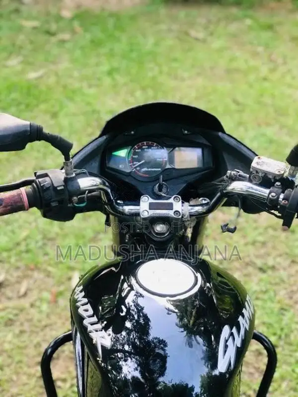 Hero Glamour 2012 Motorbike (Used)