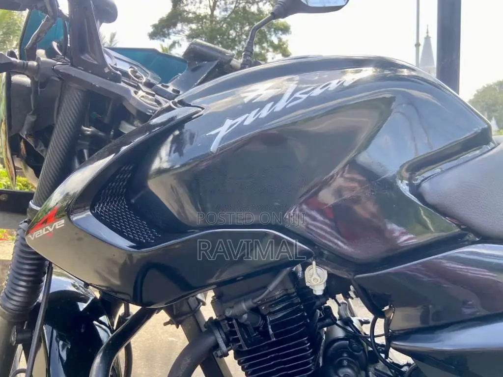 Bajaj Pulsar 135 2014 Motorbike (Used)