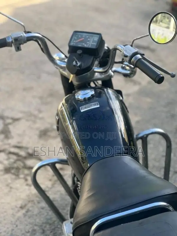 Honda CD125 1985 Motorbike (Used)