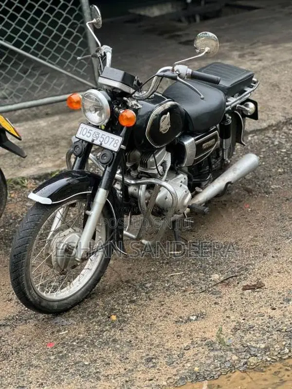 Honda CD125 1985 Motorbike (Used)