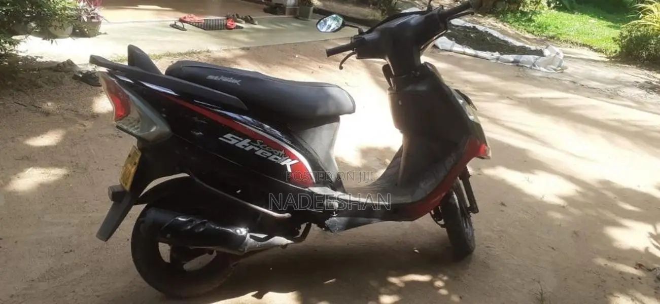 TVS Scooty Streak 2013 Motorbike (Used)