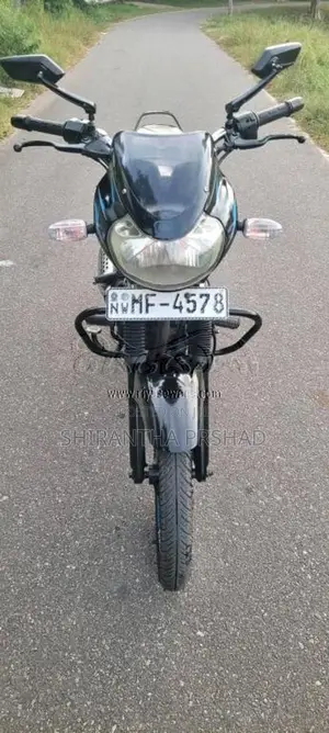 Bajaj Discover 2006 Motorbike (Used)