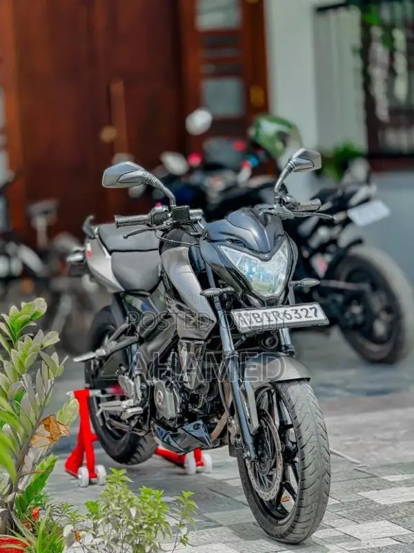 Bajaj Pulsar NS200 2020 Motorbike (Used)