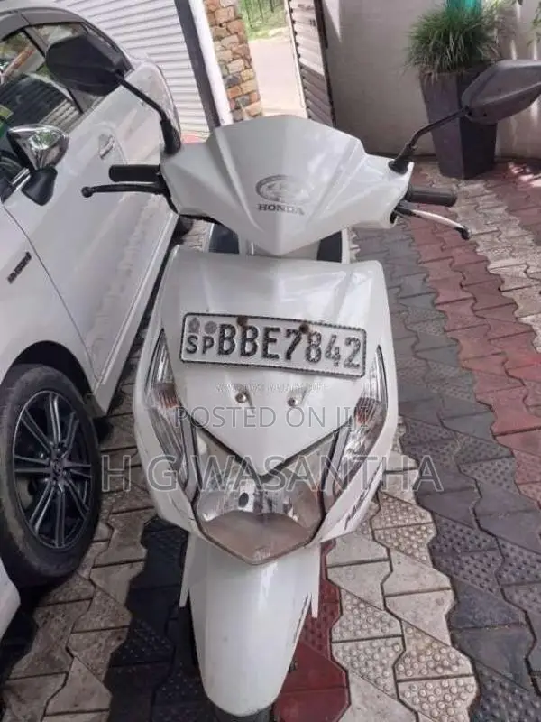 Honda Dio 2014 Motorbike (Used)