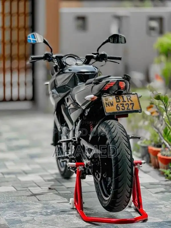 Bajaj Pulsar NS200 2020 Motorbike (Used)