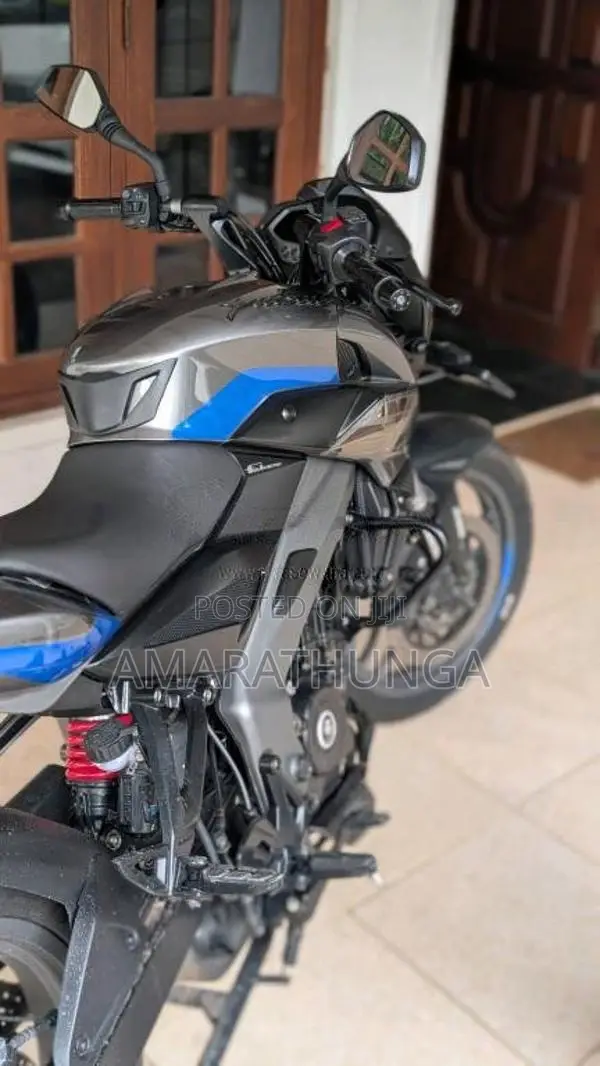 Bajaj Pulsar NS200 2025 Motorbike (Used)