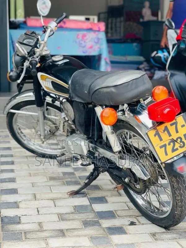 Yamaha YB100 1990 Motorbike (Used)