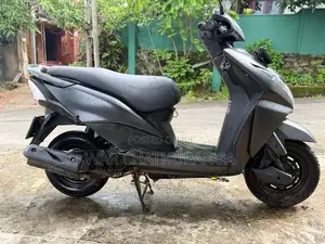 Honda Dio 2013 Motorbike (Used)