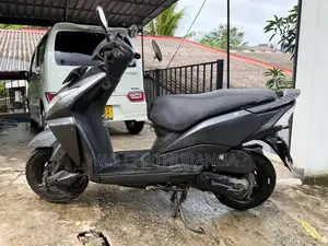 Honda Dio 2013 Motorbike (Used)