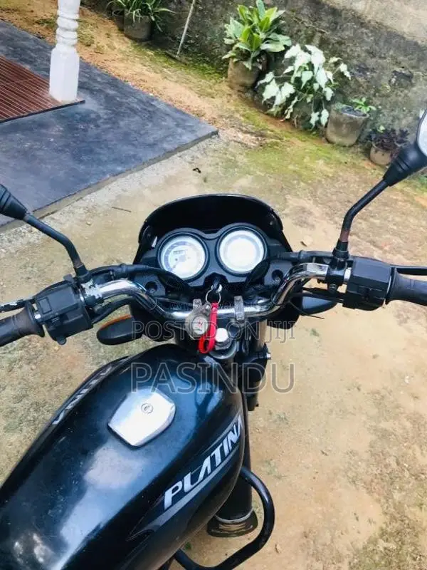 Bajaj Platina 2014 Motorbike (Used)